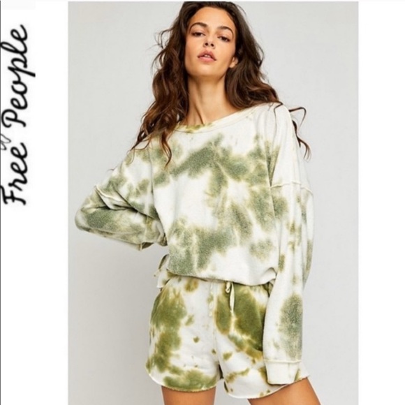 Free People Sweaters - Free People Kelly Set XS NWT Sweatshirt Shorts Washed Tie Dye Knit Loungewear